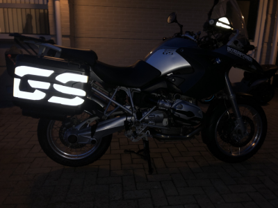 effect van reflecterende versie in donker