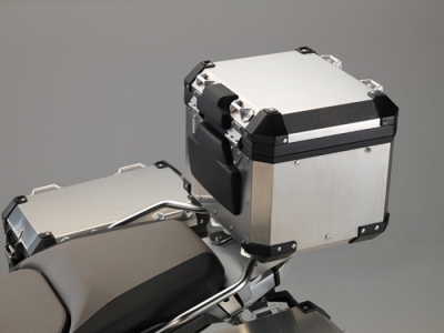 Let op, deze afbeelding betredft een topkoffer. zuiver ter illustratie