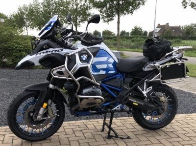 let op, dit beltreft alleen de sticker!