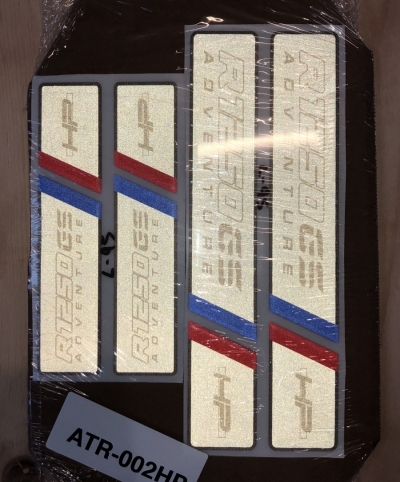 effect wanneer de stickers worden aangelicht. LET OP ! deze fot is van de adventure versie